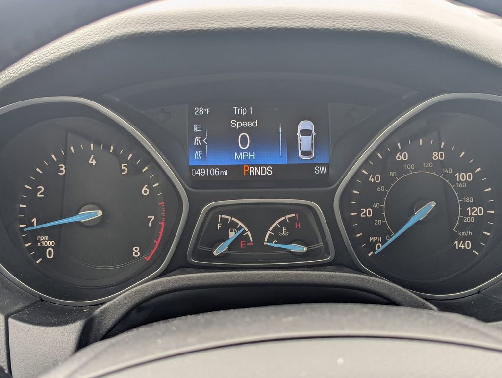 Used 2017 Ford Focus Titanium image 14