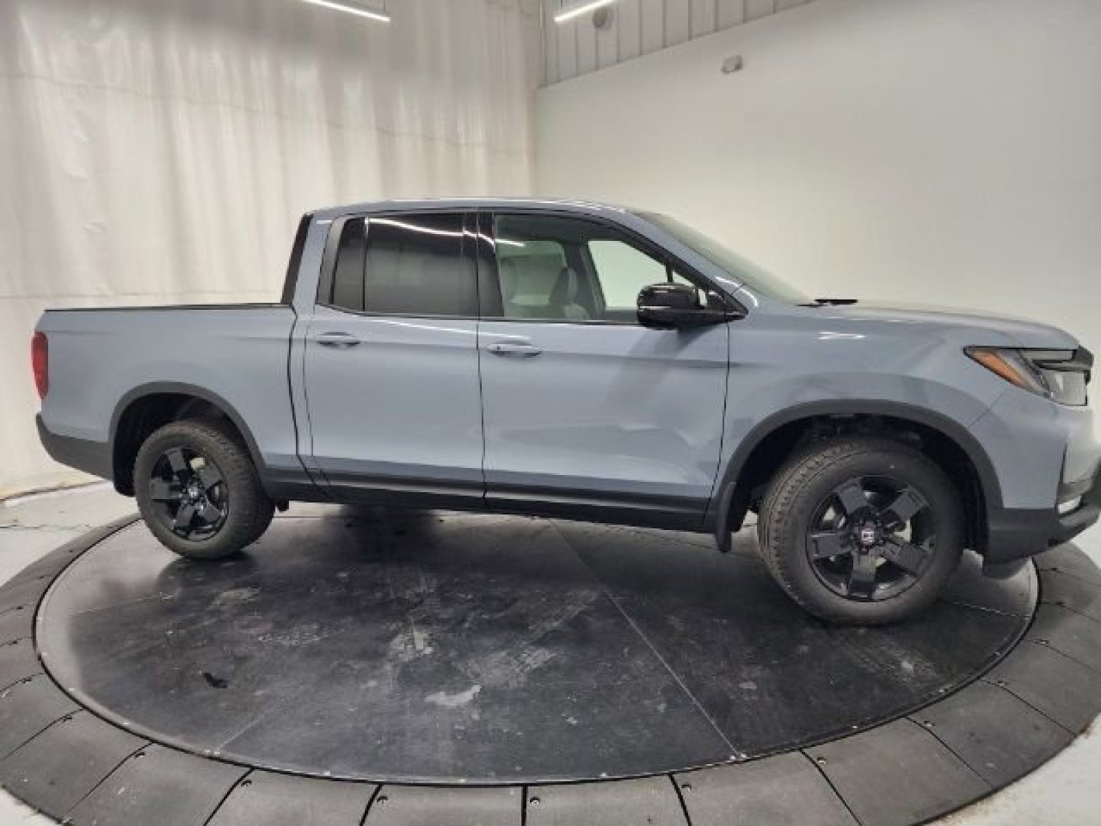 New 2026 Honda Ridgeline Black Edition image 31