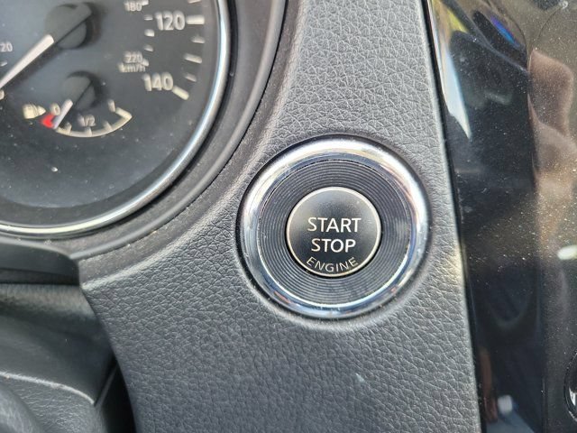 Used 2020 Nissan Rogue Sport SL FWD image 29