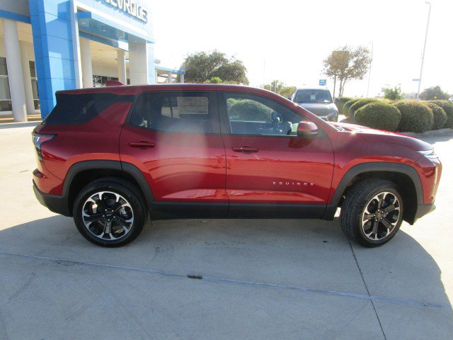 New 2026 Chevrolet Equinox LT w/ Convenience Package II image 8