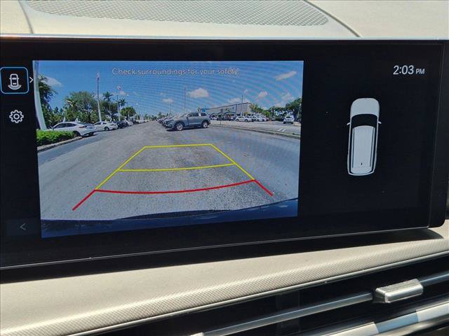 Used 2025 Hyundai Santa Fe SE FWD image 11
