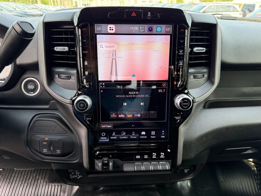 New 2026 RAM 3500 Tradesman AWD/4WD image 22