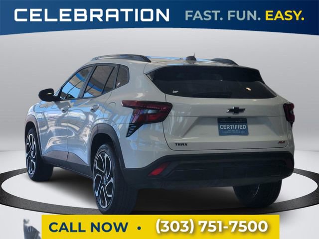 Certified 2025 Chevrolet Trax RS w/ Driver Confidence Package image 3