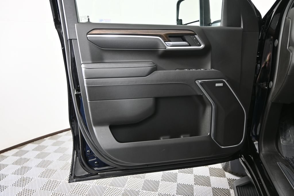 Used 2025 Chevrolet Silverado 1500 RST w/ All Star Edition Plus AWD/4WD image 19