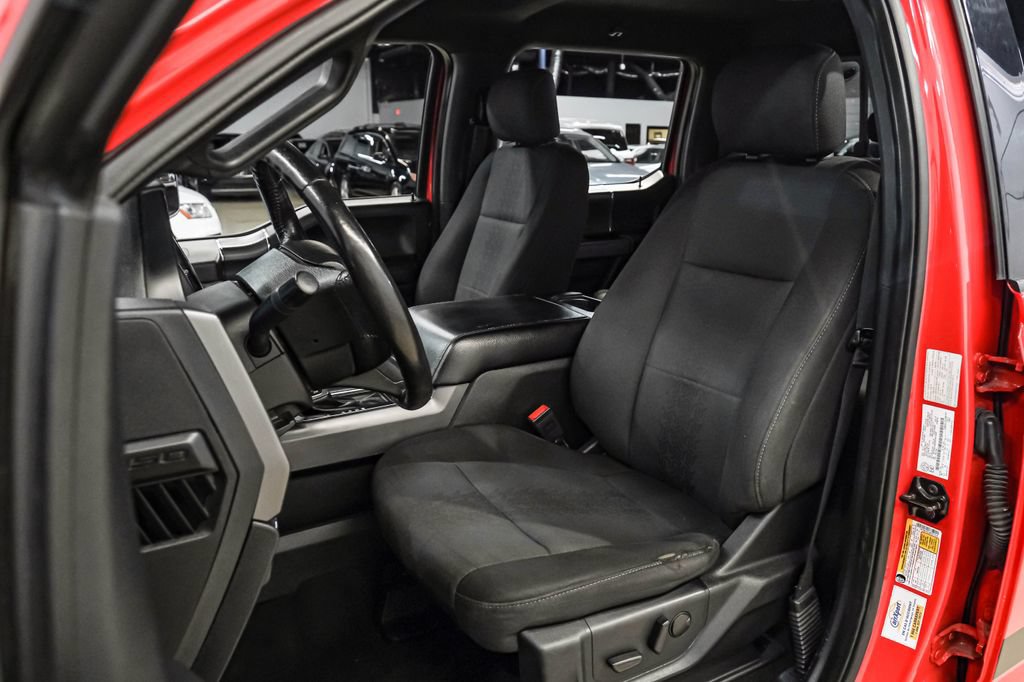 Used 2019 Ford F150 XLT w/ Equipment Group 302A Luxury AWD/4WD image 33