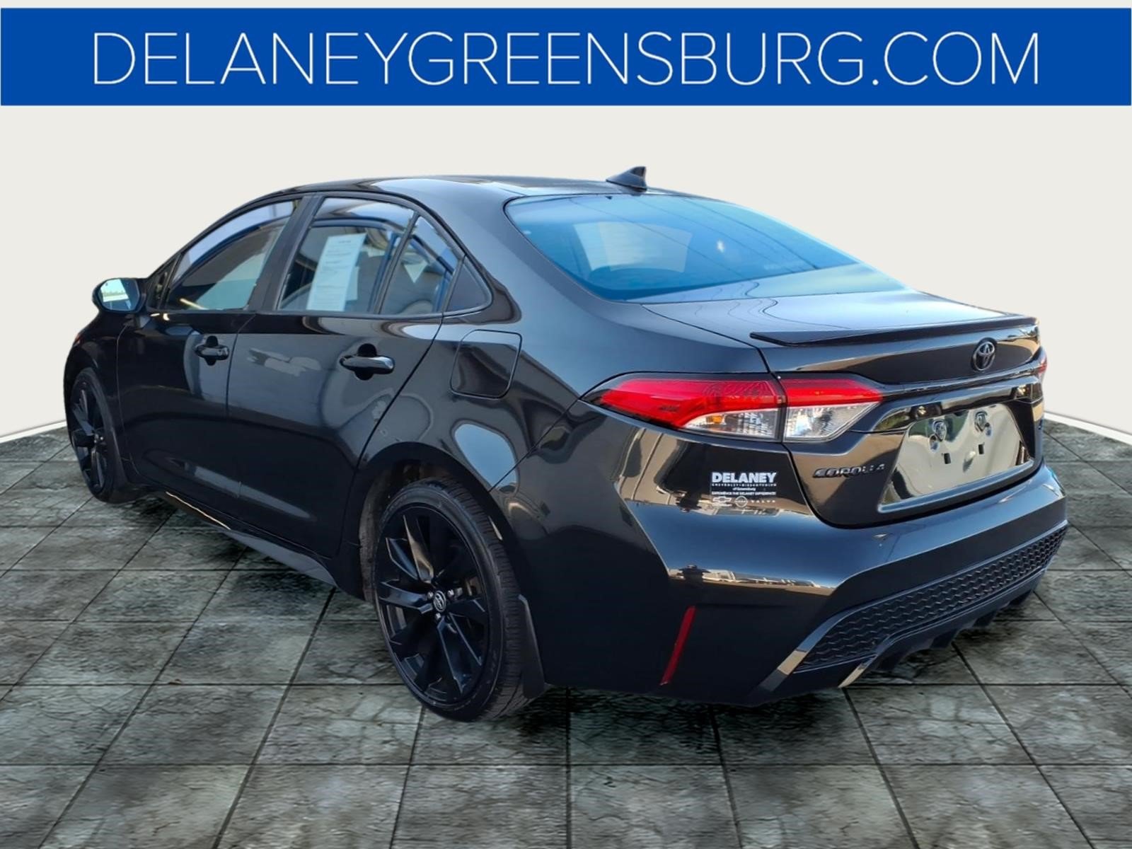 Used 2021 Toyota Corolla SE w/ Carpet Mat Package (TMS) FWD image 5