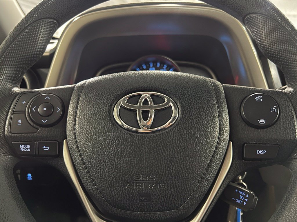 Used 2015 Toyota RAV4 XLE AWD/4WD image 31