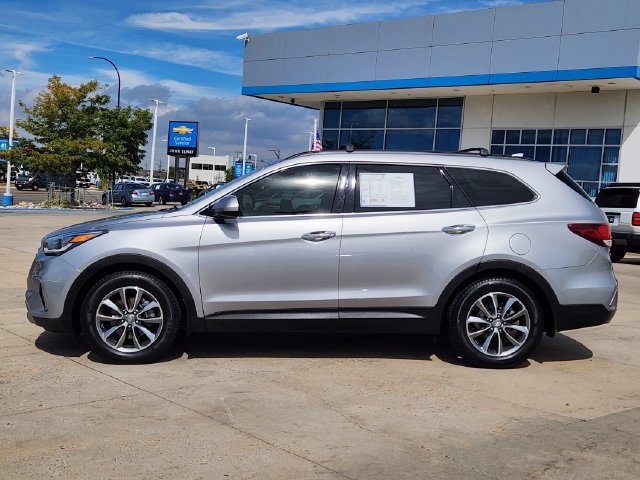 Used 2017 Hyundai Santa Fe SE AWD/4WD image 4