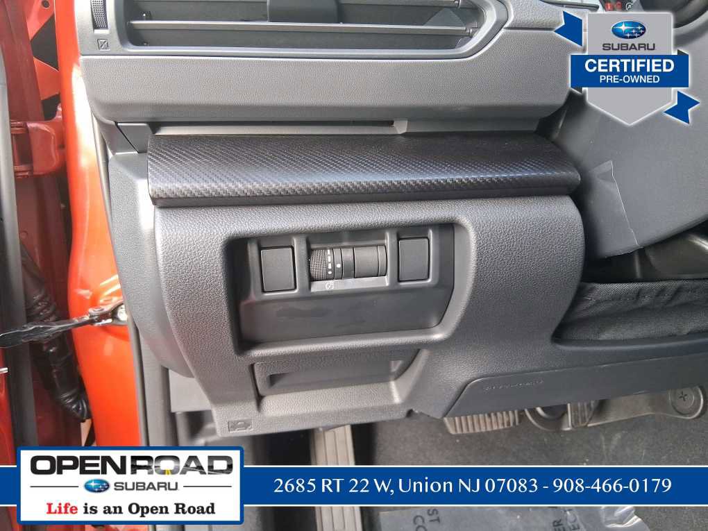 Certified 2025 Subaru Crosstrek 2.0i Premium w/ Crosstrek Mirror Package image 15