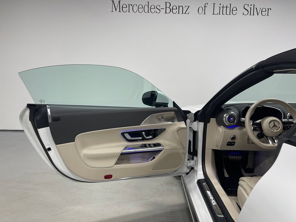 Used 2023 Mercedes-Benz SL 43 AMG image 21