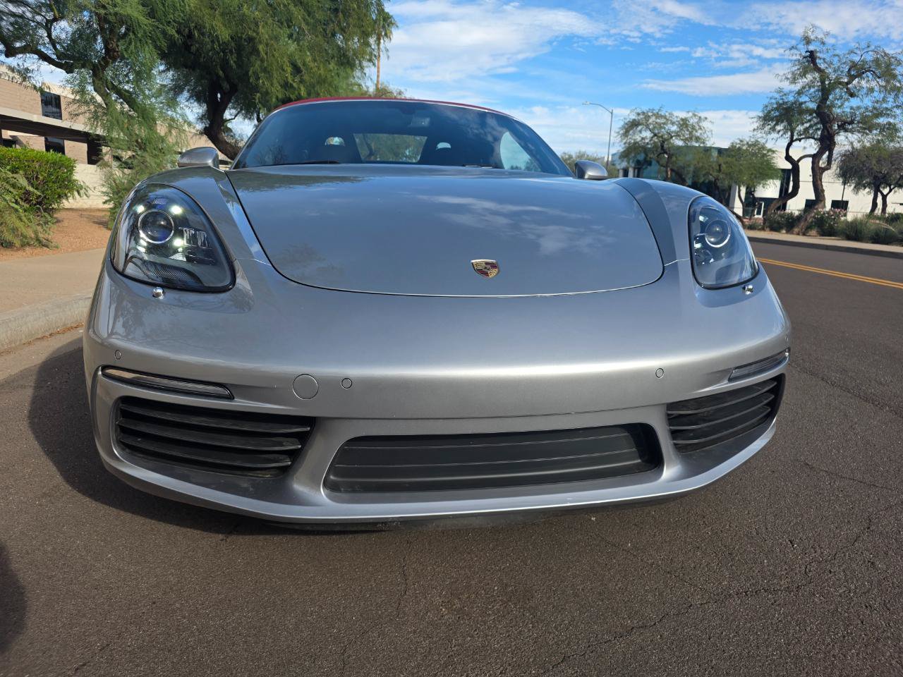 Used 2019 Porsche 718 Boxster RWD image 13