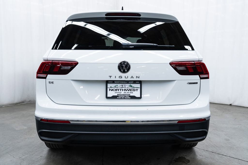 Used 2024 Volkswagen Tiguan SE image 5
