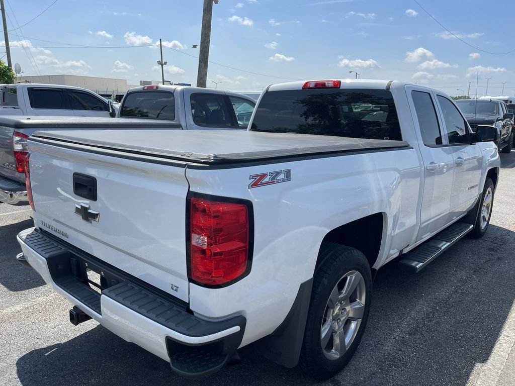 Used 2017 Chevrolet Silverado 1500 LT w/ All Star Edition AWD/4WD image 13