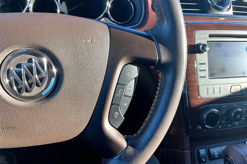 Used 2014 Buick Enclave Leather image 12