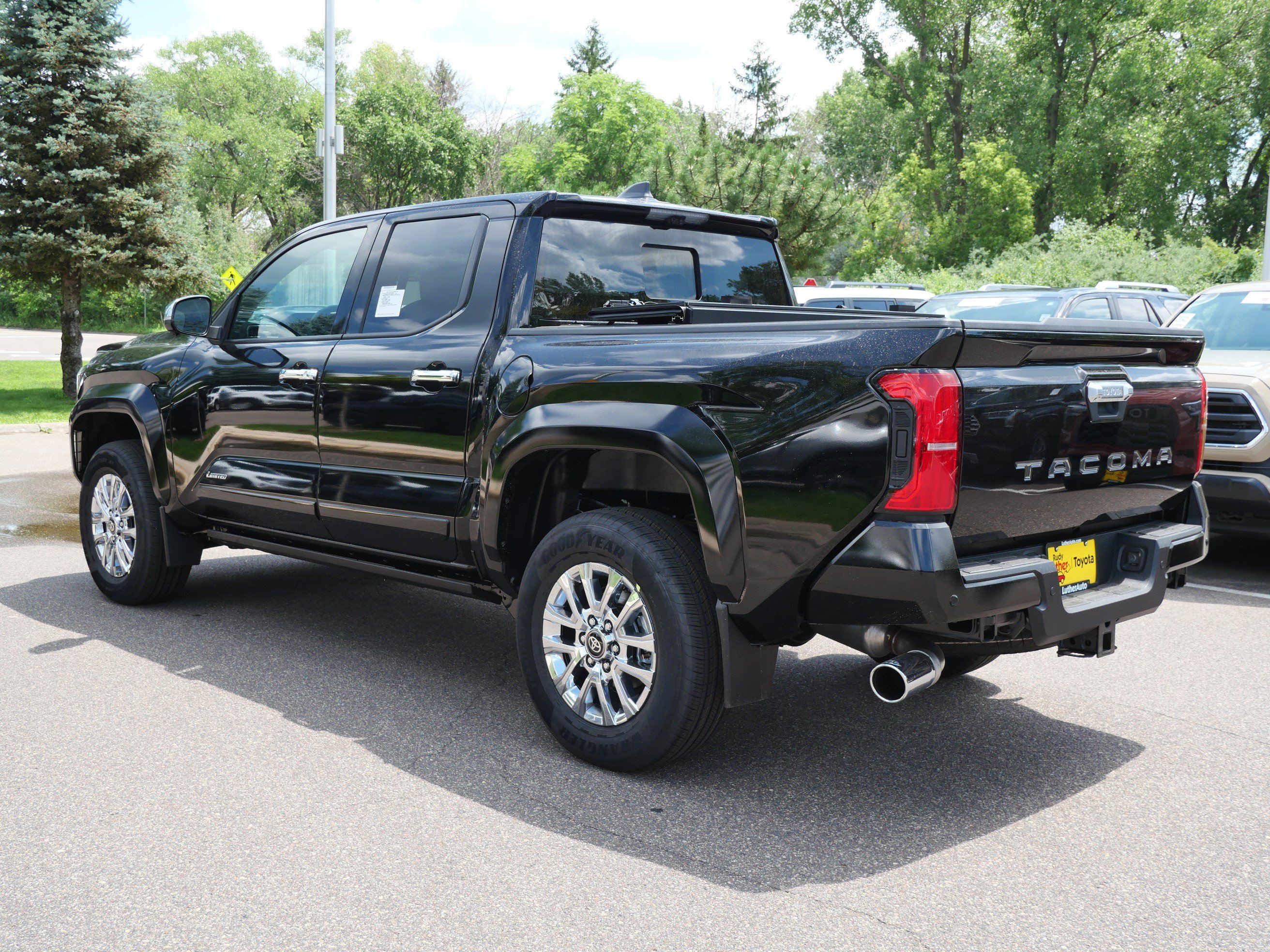 New 2026 Toyota Tacoma Limited AWD/4WD image 6