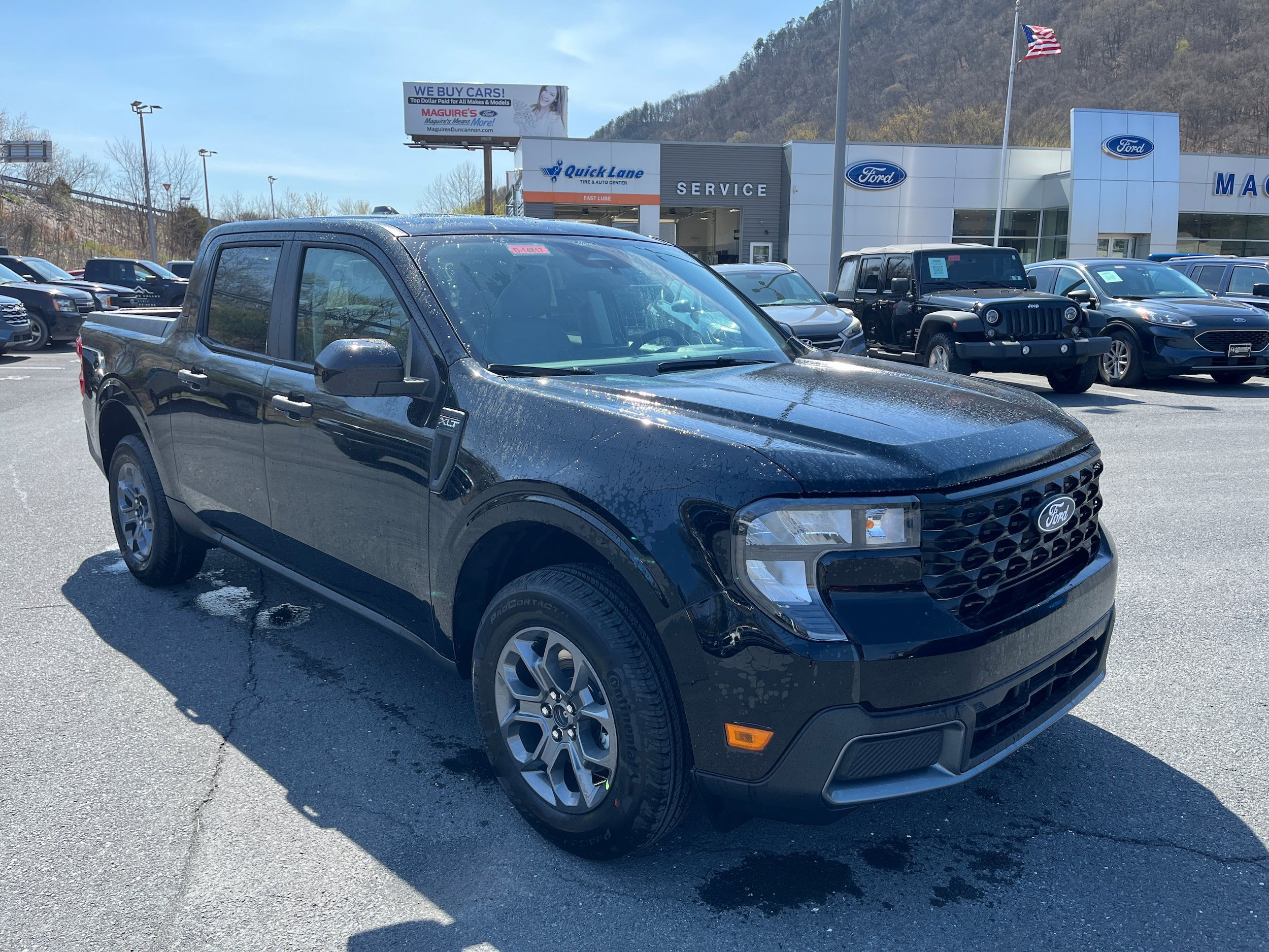 New 2026 Ford Maverick XLT w/ XLT Luxury Package AWD/4WD image 3