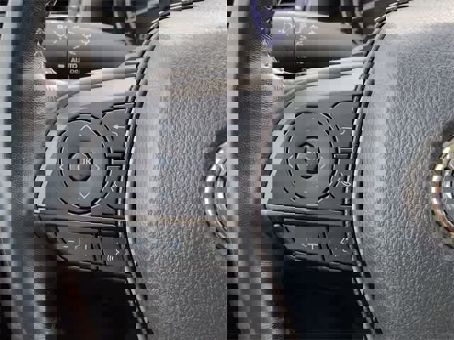 Used 2023 Toyota Camry SE image 24