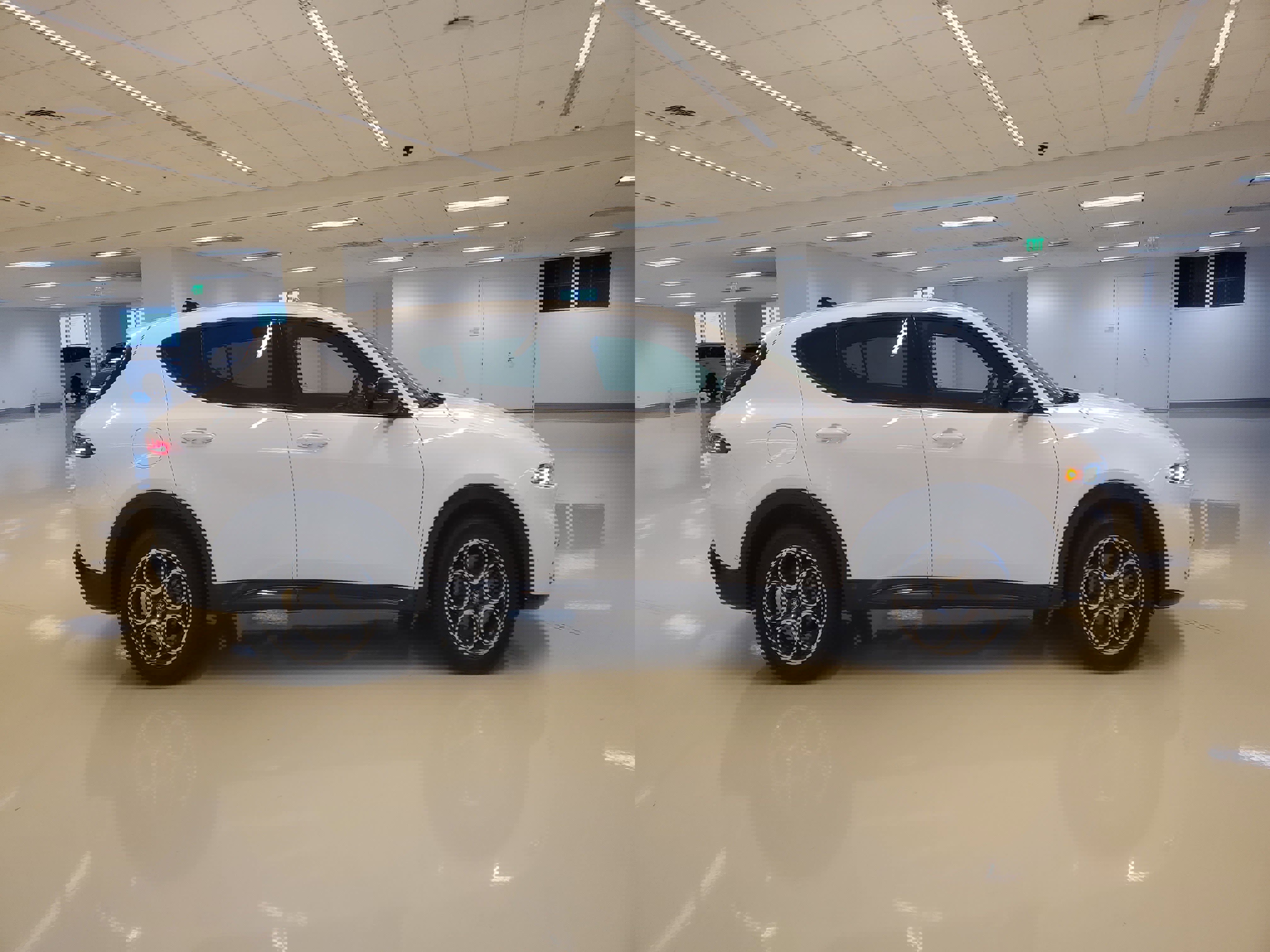 Used 2025 Alfa Romeo Tonale w/ Active Assist Package image 11