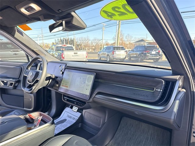 Used 2024 Rivian R1T Adventure image 28
