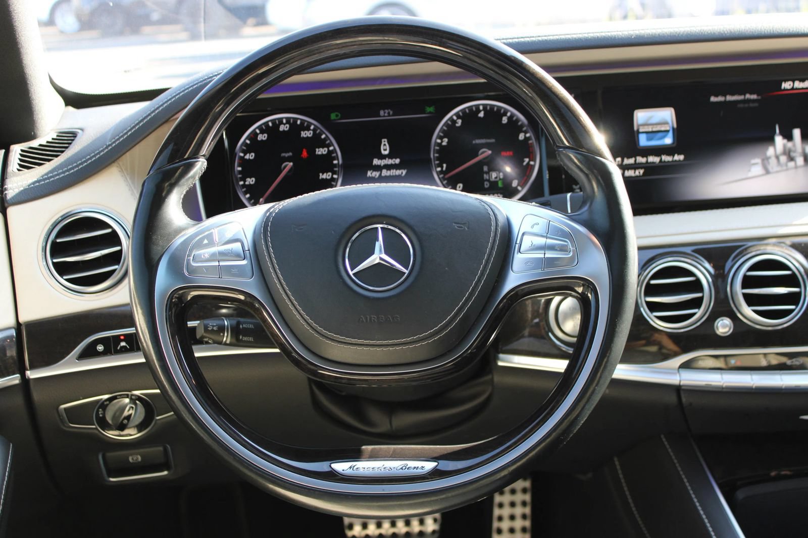 Used 2015 Mercedes-Benz S 550 Sedan image 21