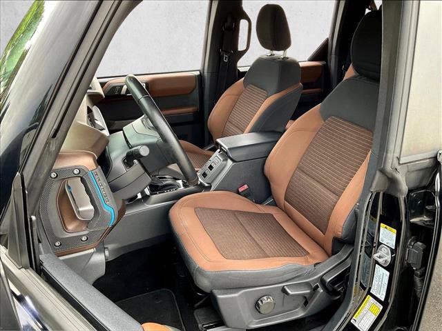 Used 2023 Ford Bronco Outer Banks w/ Sasquatch Package AWD/4WD image 25