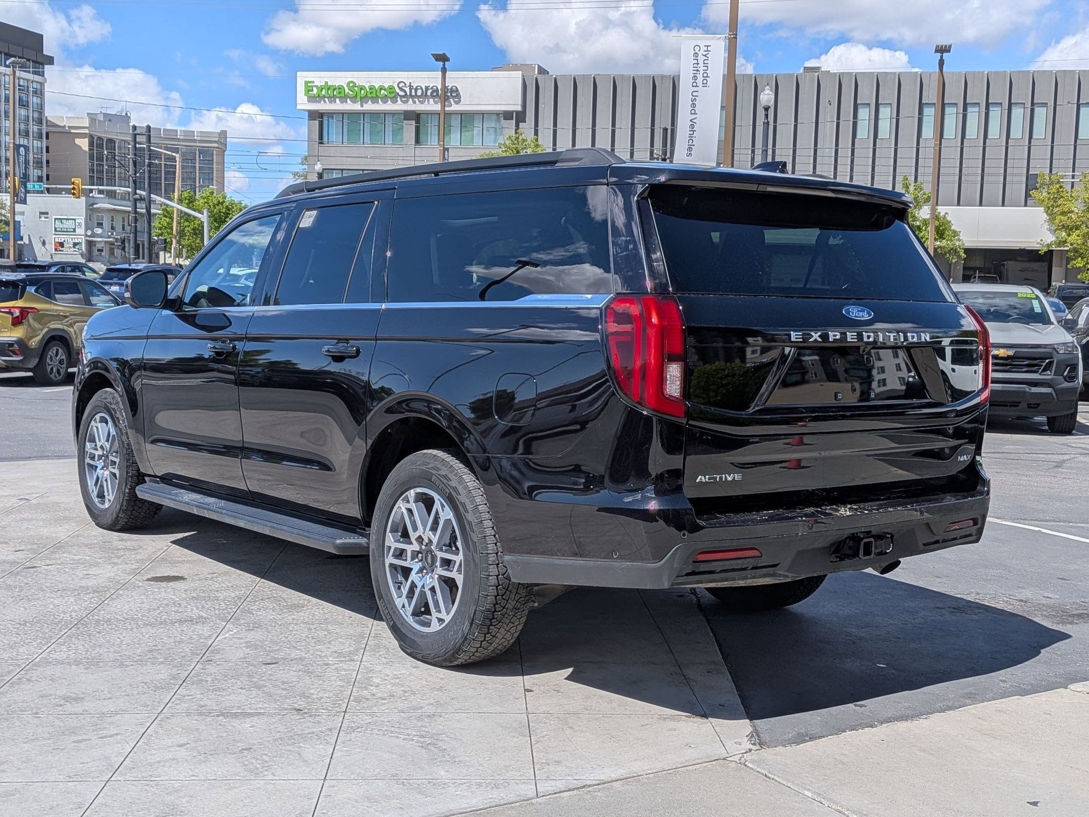 Used 2025 Ford Expedition Max Active image 7