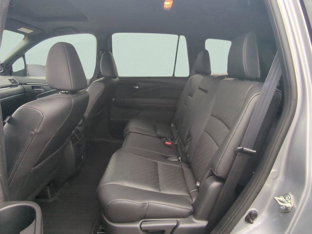 Used 2019 Honda Passport Touring image 14