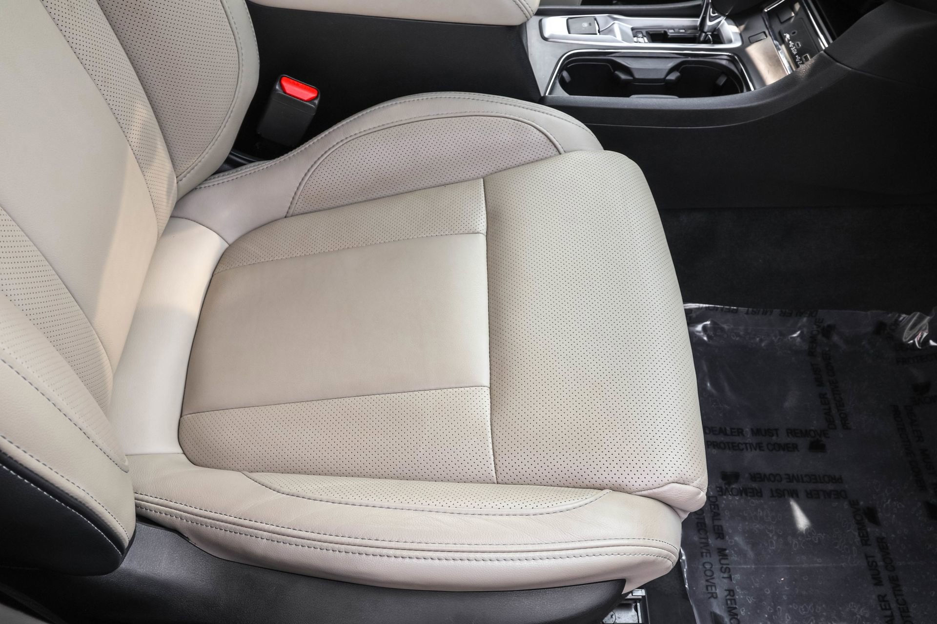 Used 2023 Subaru Ascent Limited image 44