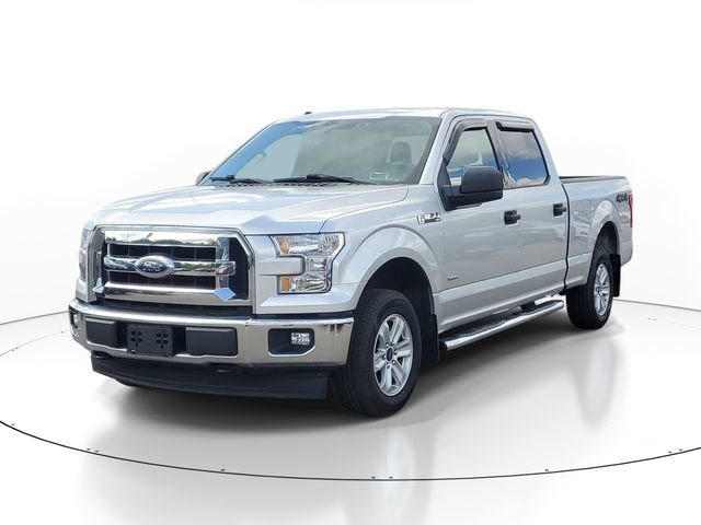 Used 2017 Ford F150 XLT w/ Trailer Tow Package AWD/4WD image 2