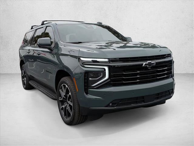 Used 2025 Chevrolet Suburban RST w/ Comfort Package image 3