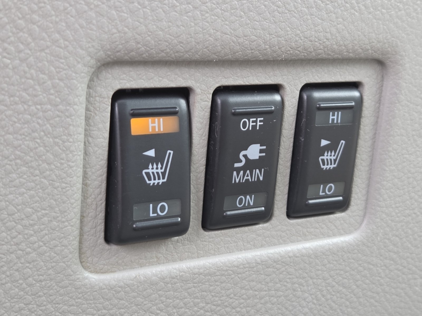 Used 2012 Nissan Quest SL w/ Bose Pkg FWD image 6