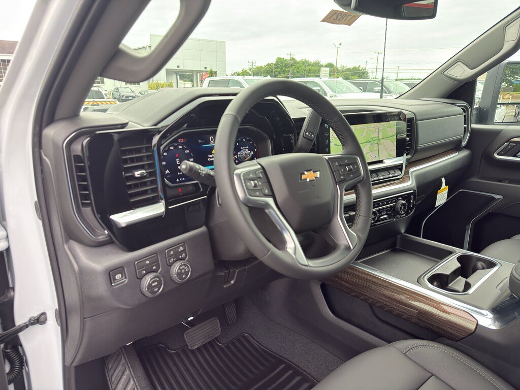 New 2026 Chevrolet Silverado 2500 LT w/ All Star Edition AWD/4WD image 22