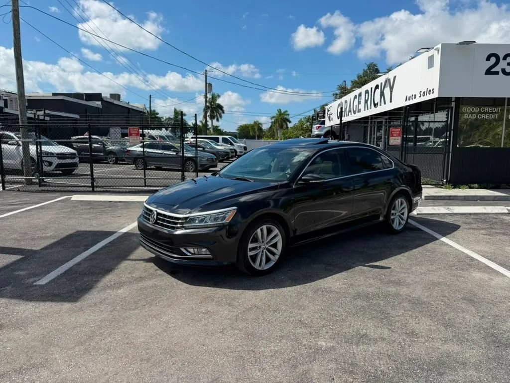 Used 2018 Volkswagen Passat 2.0T SE