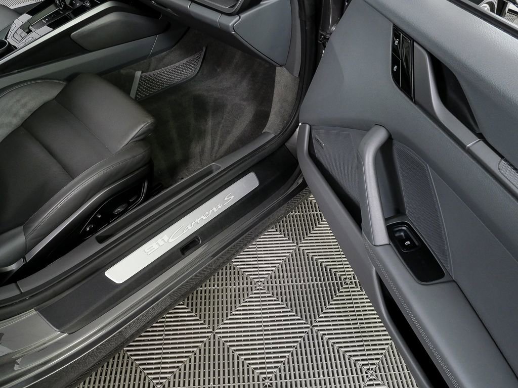 Certified 2021 Porsche 911 Carrera S RWD image 24