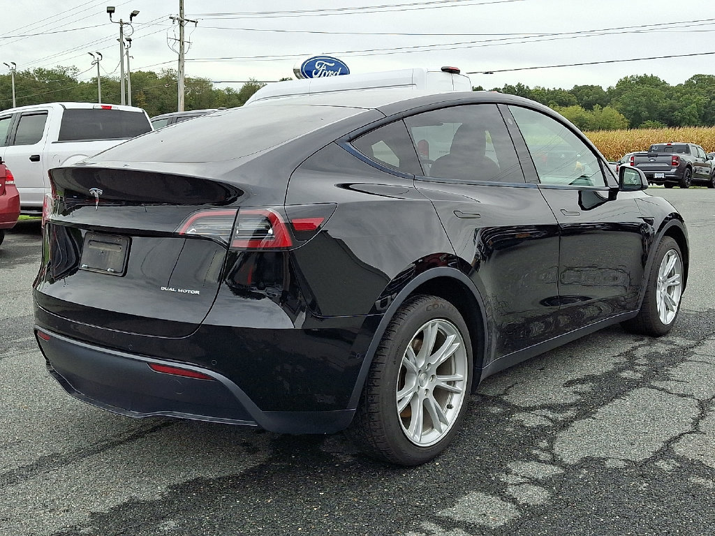 Used 2021 Tesla Model Y Long Range AWD/4WD image 6
