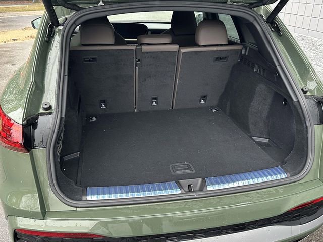 Certified 2025 Audi Q5 2.0T Premium Plus w/ Premium Plus image 13
