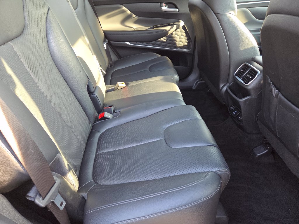 Used 2020 Hyundai Santa Fe Limited AWD/4WD image 30