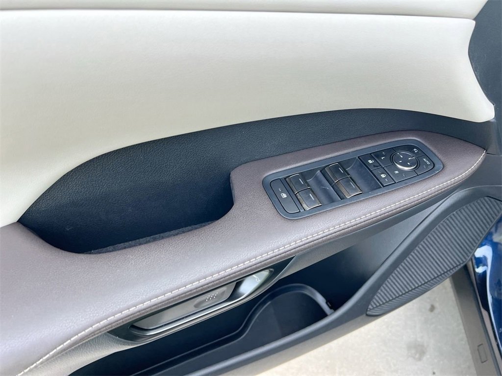 Certified 2024 Lexus RX 350 FWD image 11