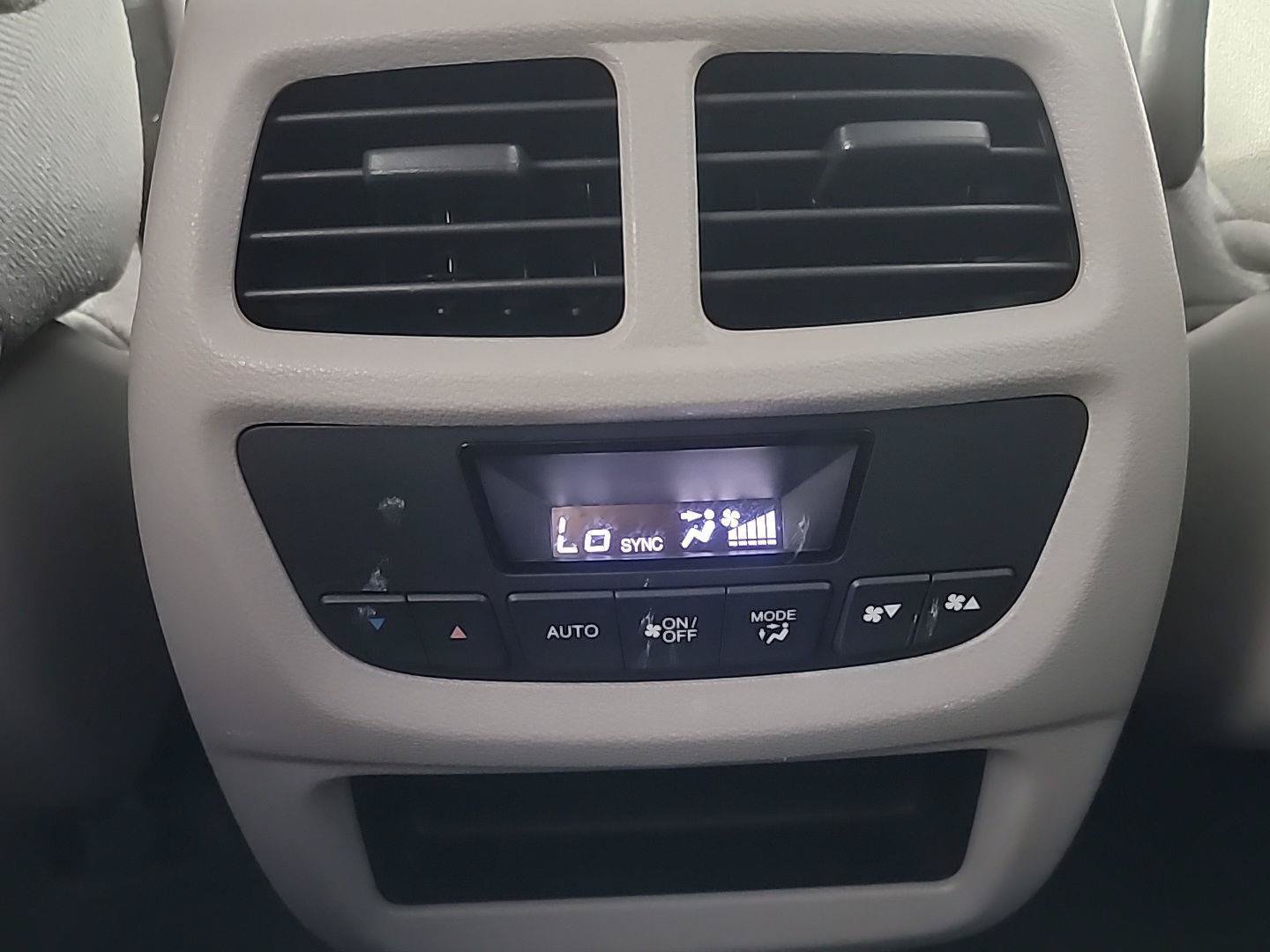 Used 2016 Honda Pilot EX image 23