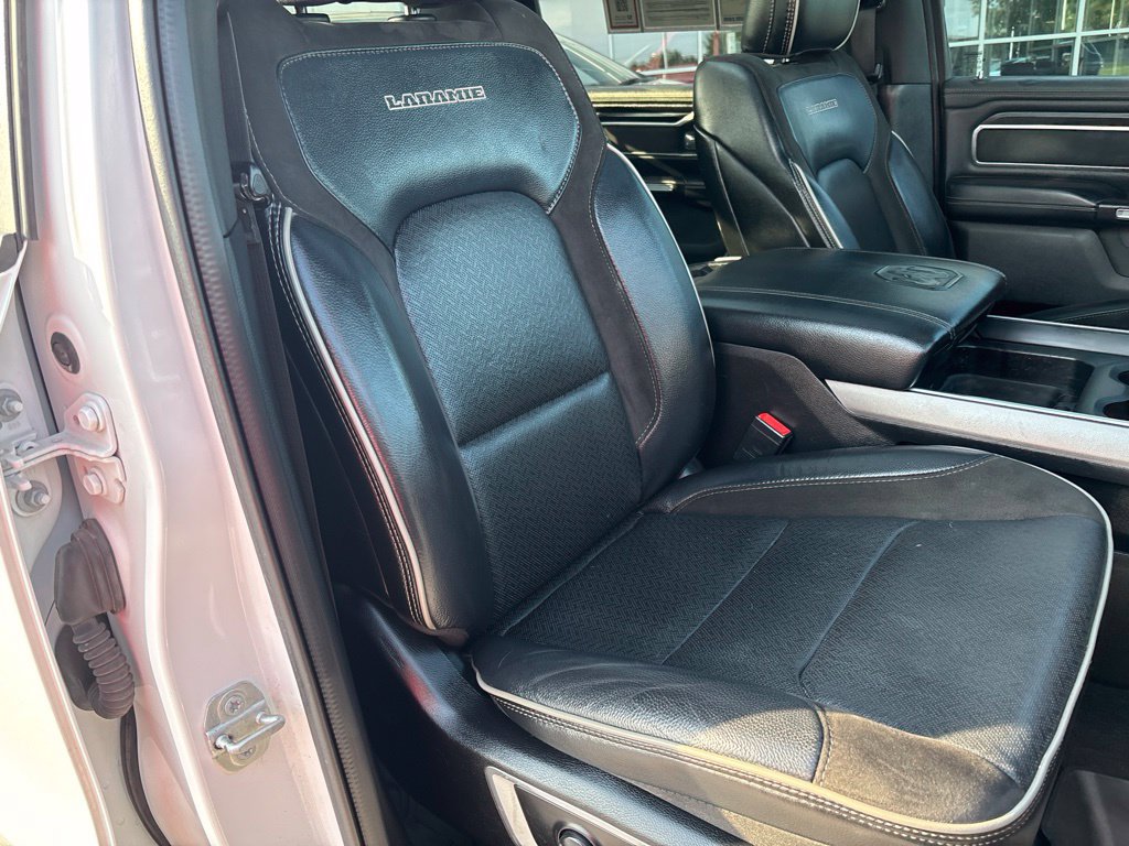 Used 2023 RAM 1500 Laramie AWD/4WD image 33