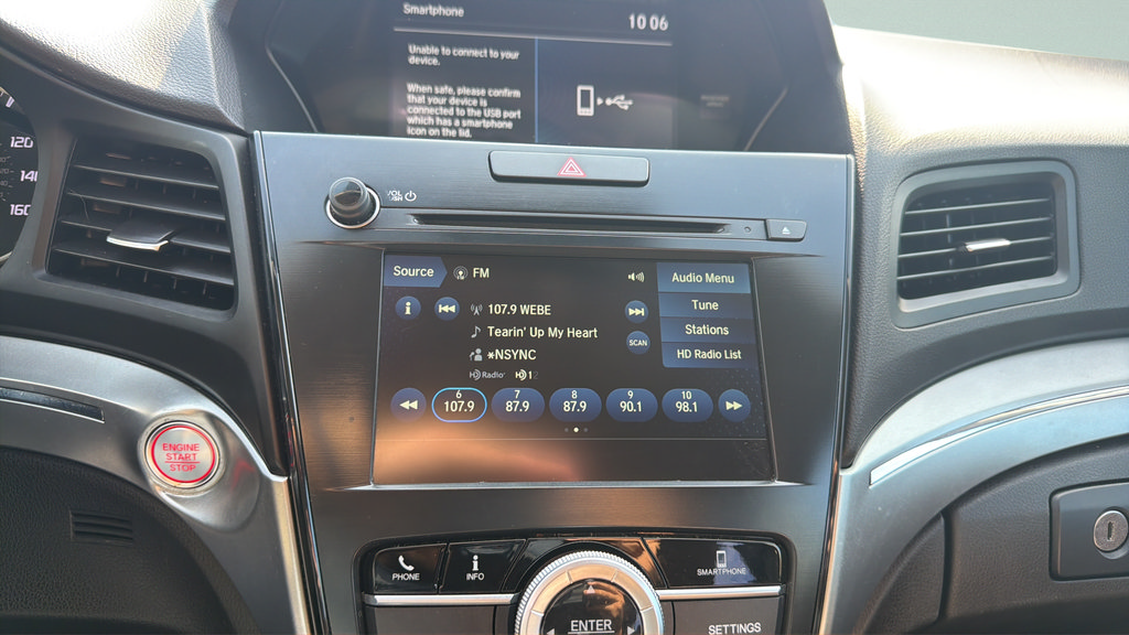 Used 2020 Acura ILX w/ Premium Package FWD image 17