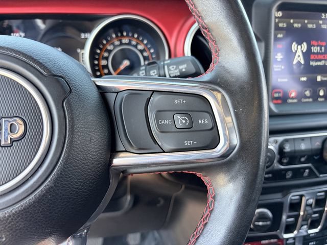 Used 2023 Jeep Wrangler Unlimited Rubicon w/ Cold Weather Group AWD/4WD image 9