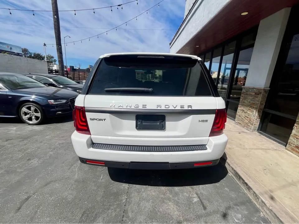 Used 2013 Land Rover Range Rover Sport HSE image 8