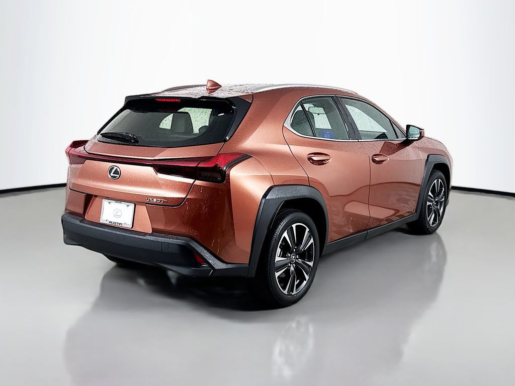 Certified 2025 Lexus UX 300h FWD w/ Accessory Package (Z2) image 5