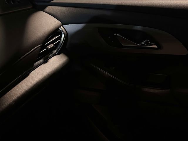 Used 2023 Chevrolet Traverse LT AWD/4WD image 25