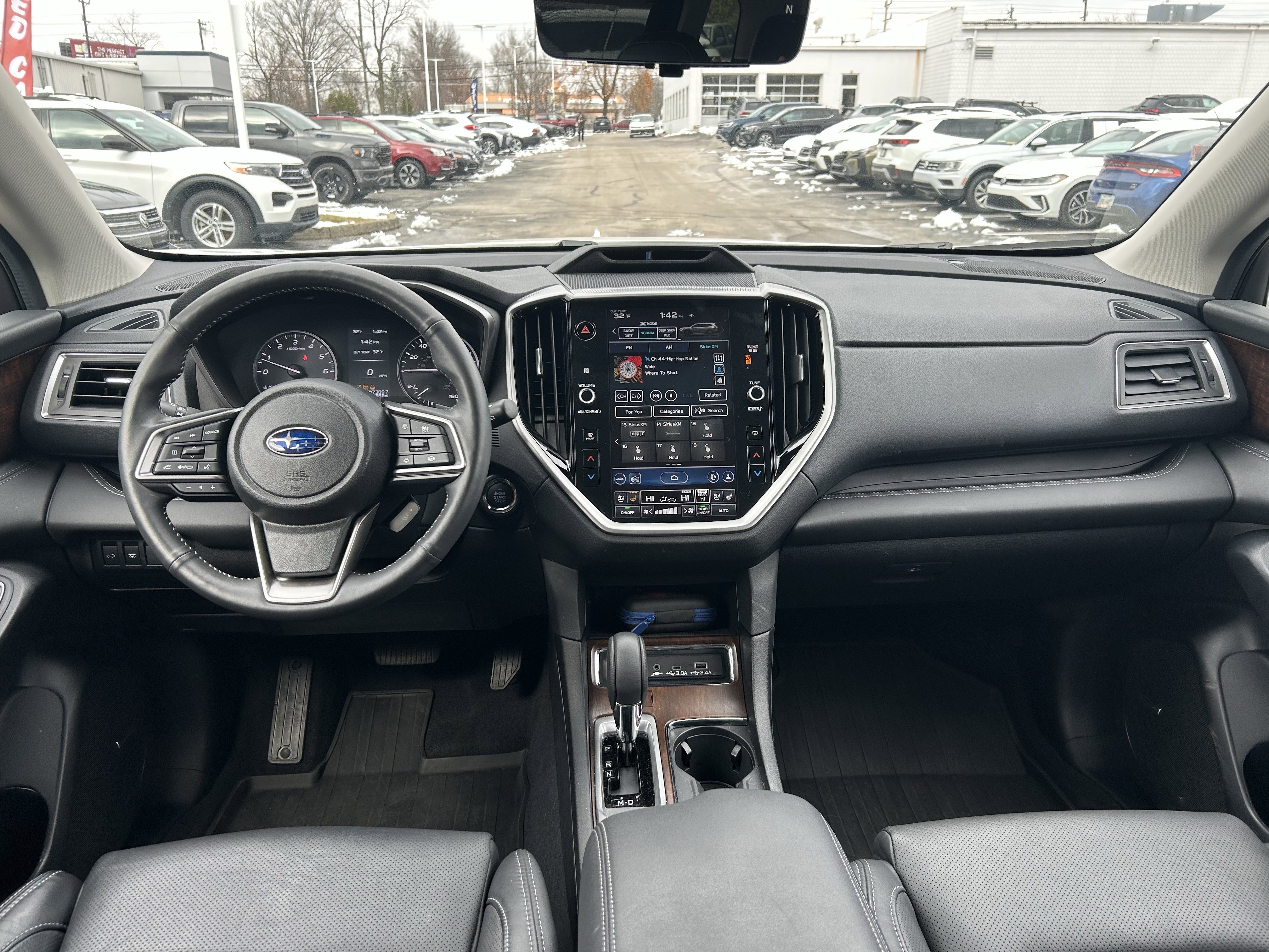 Certified 2025 Subaru Ascent Touring image 9