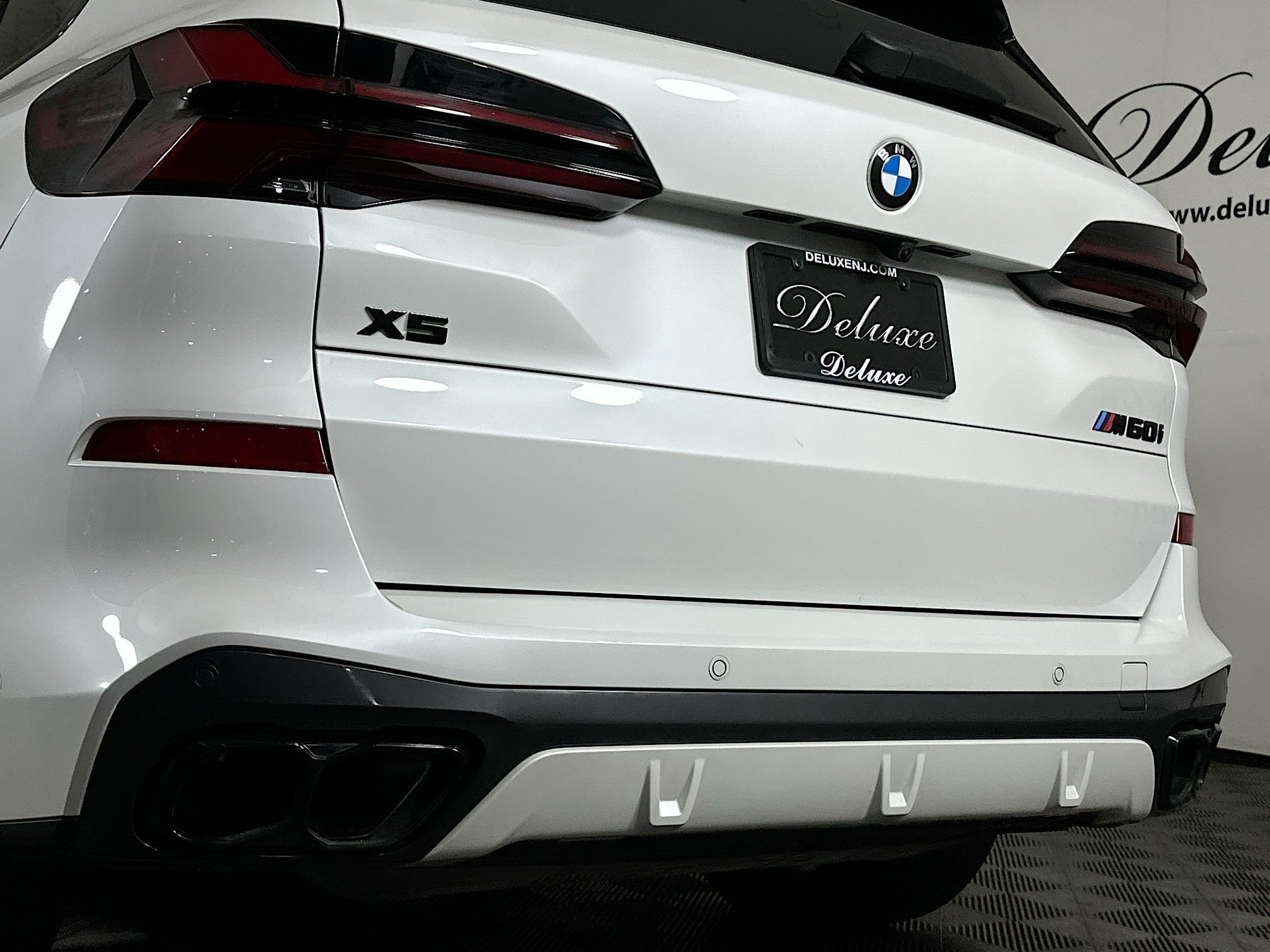Used 2025 BMW X5 M60i AWD/4WD image 26