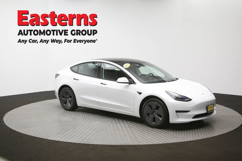 Used 2023 Tesla Model 3 Standard Range image 46