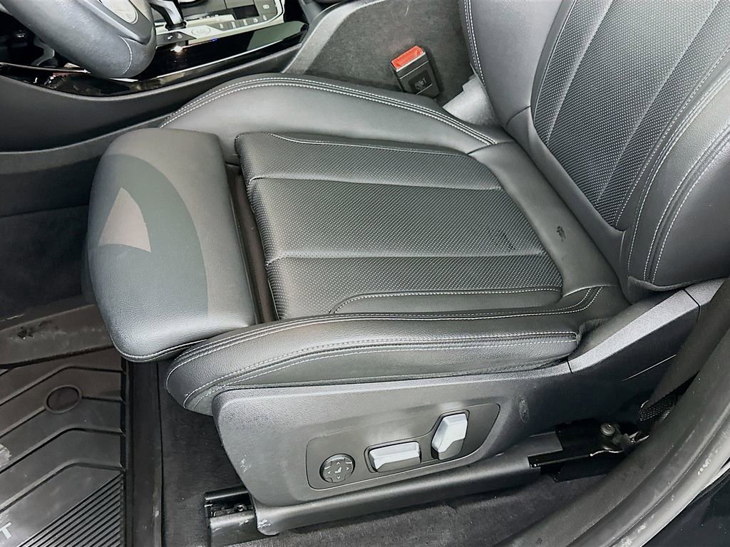 Used 2022 BMW X3 xDrive30i w/ Convenience Package w/ZPA image 26