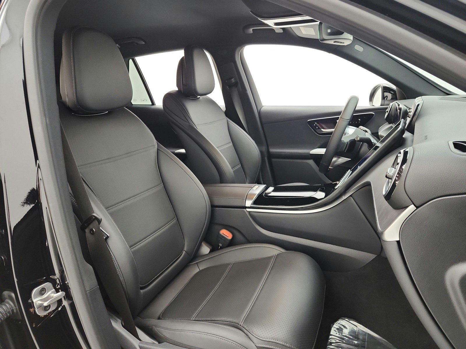 Certified 2026 Mercedes-Benz GLC 300 image 19